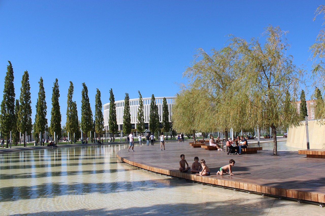 不难发现他 不难发现他